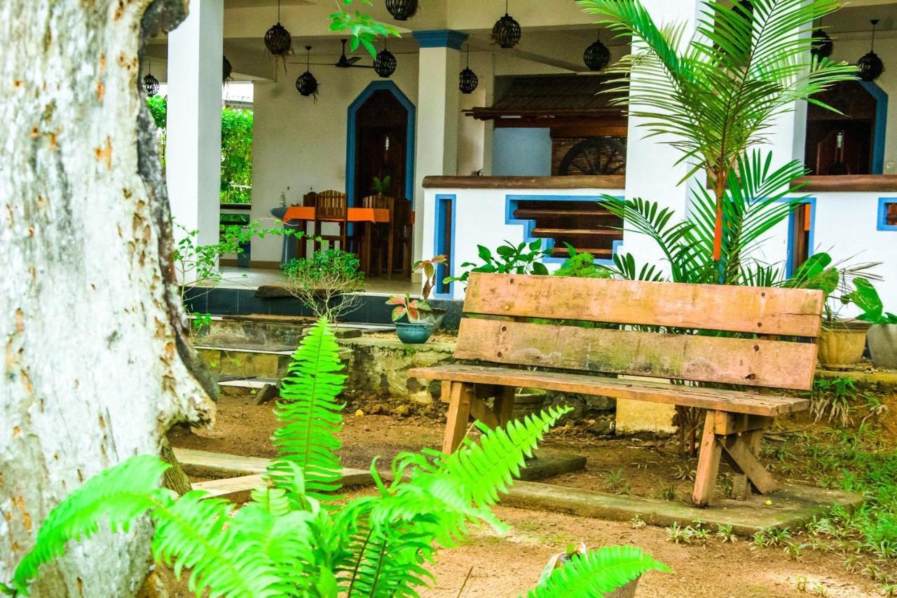 No Name Rest Hotel Unawatuna Eksteriør billede